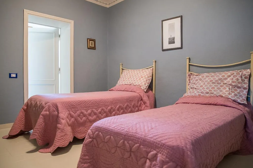 Villa Pippo Relais Val di Pugna 0*,  Italia
